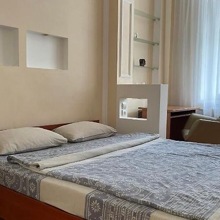 ריבנה Babylon Apartments On Petliury Street מראה חיצוני תמונה