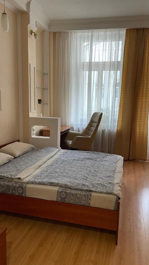 ריבנה Babylon Apartments On Petliury Street מראה חיצוני תמונה